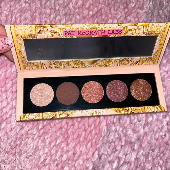 pat mcgrath celestial nirvana eyeshadow palette: nude allure - Picture 2 of 2